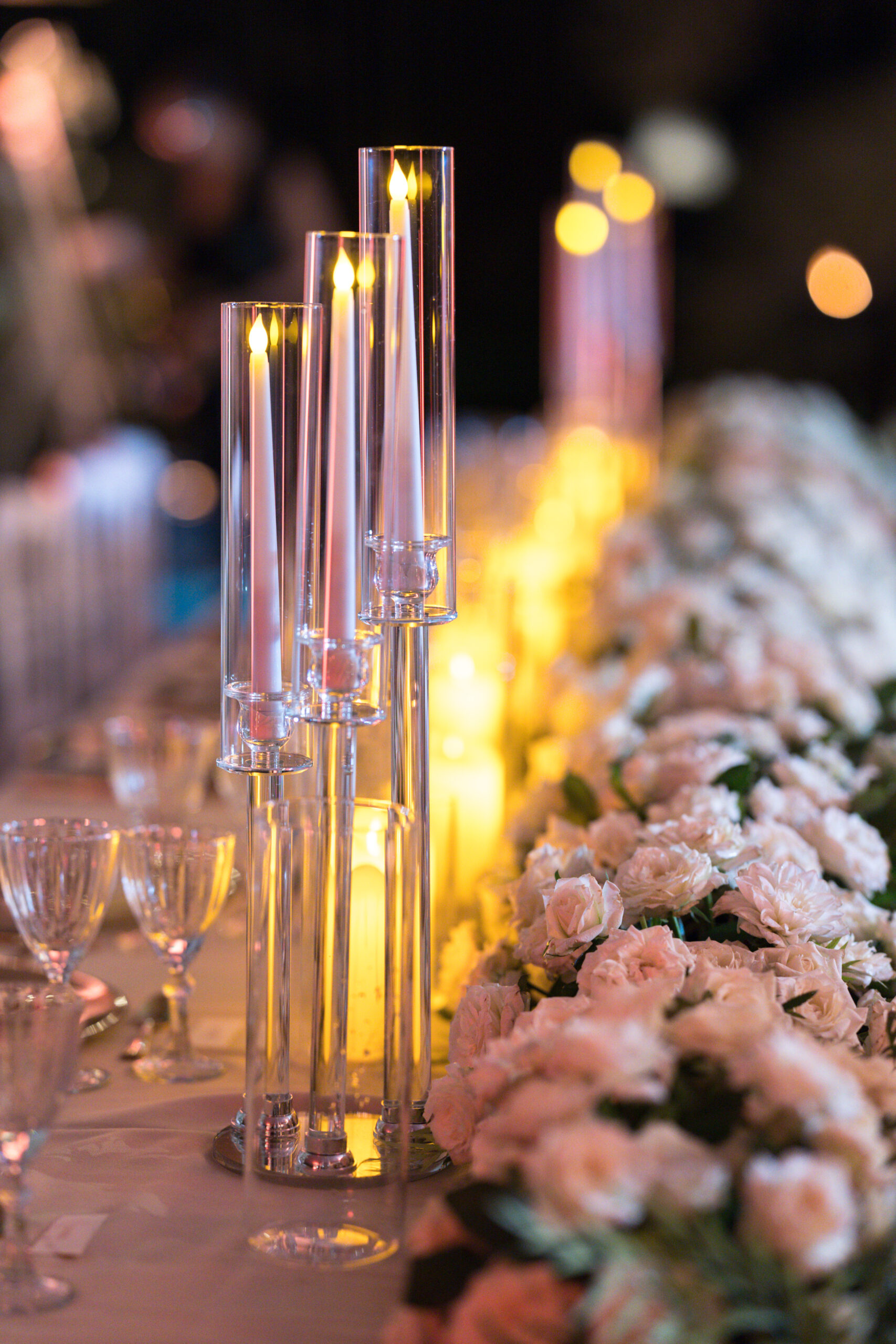 décor floral luxueux lors d'un mariage à Marrakech