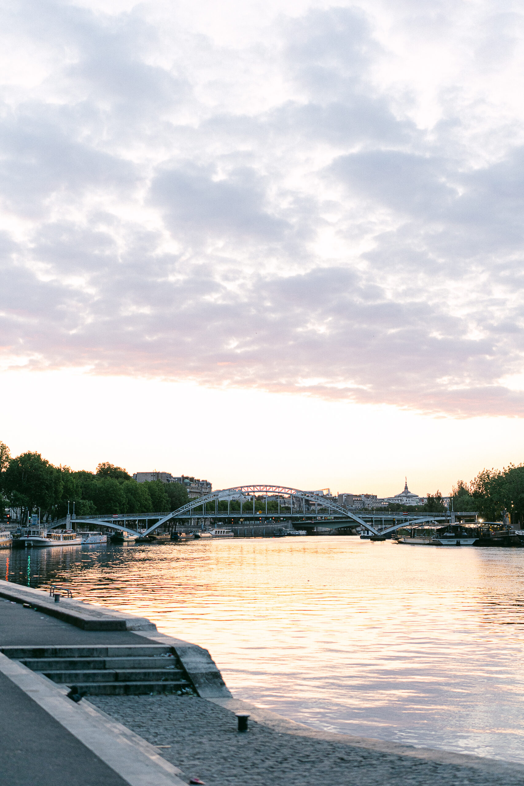 The Seine at sunrise