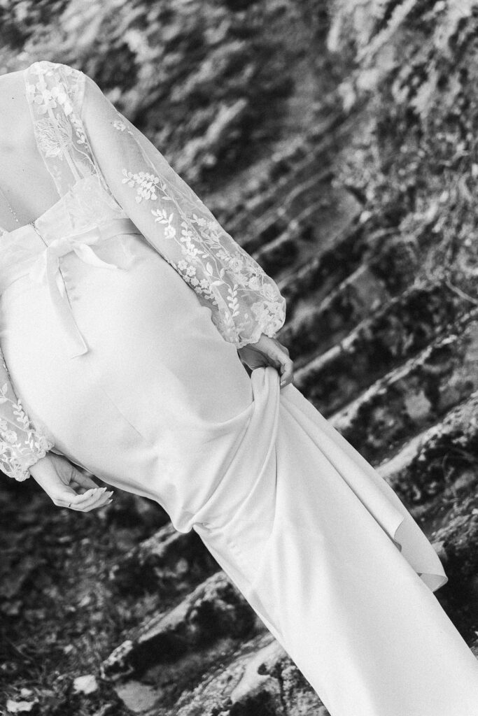 détail mode d'une robe de mariée - photographe mariage Julie Chef Photography